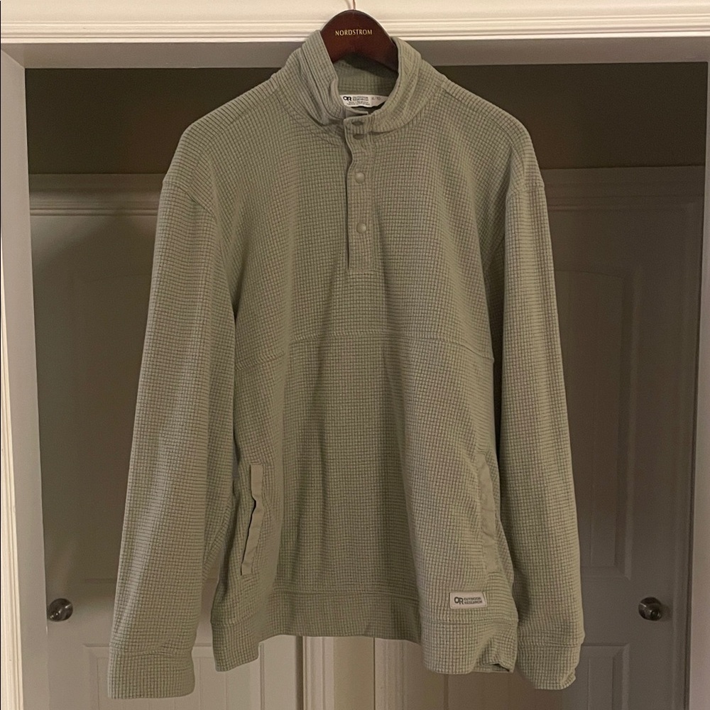 Men's XL Outdoor Research TrailMix.